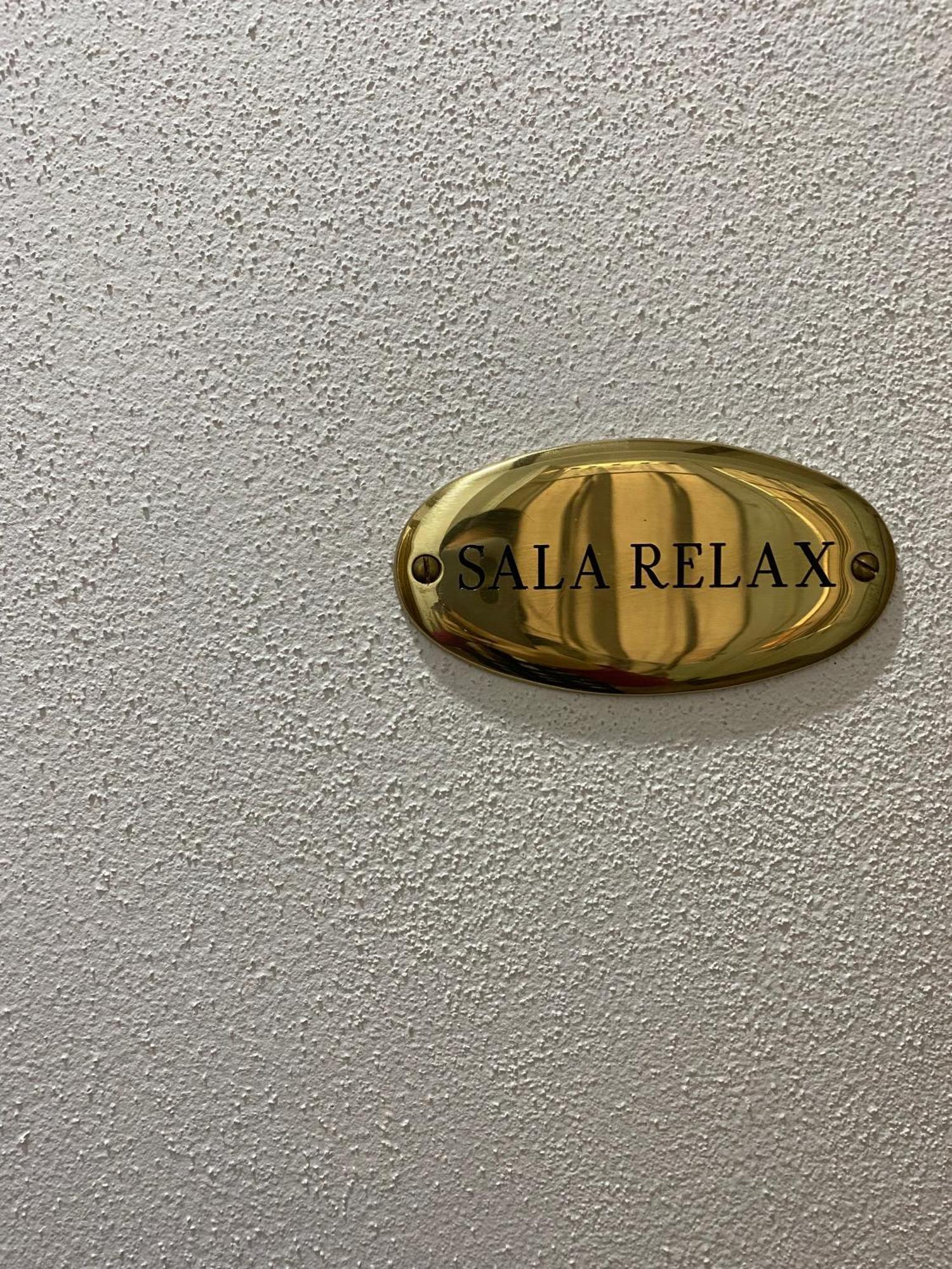 Dani'S House Hotel Каляри Екстериор снимка