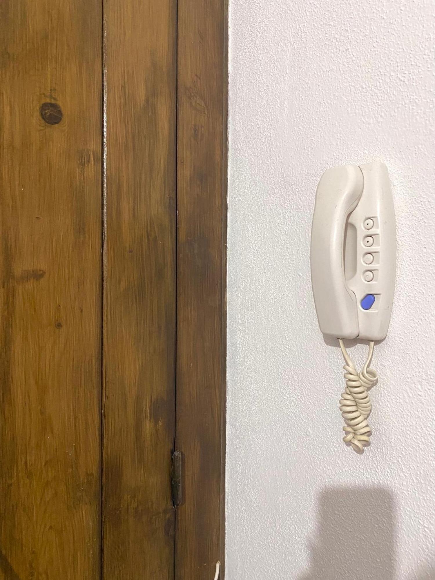 Dani'S House Hotel Каляри Екстериор снимка