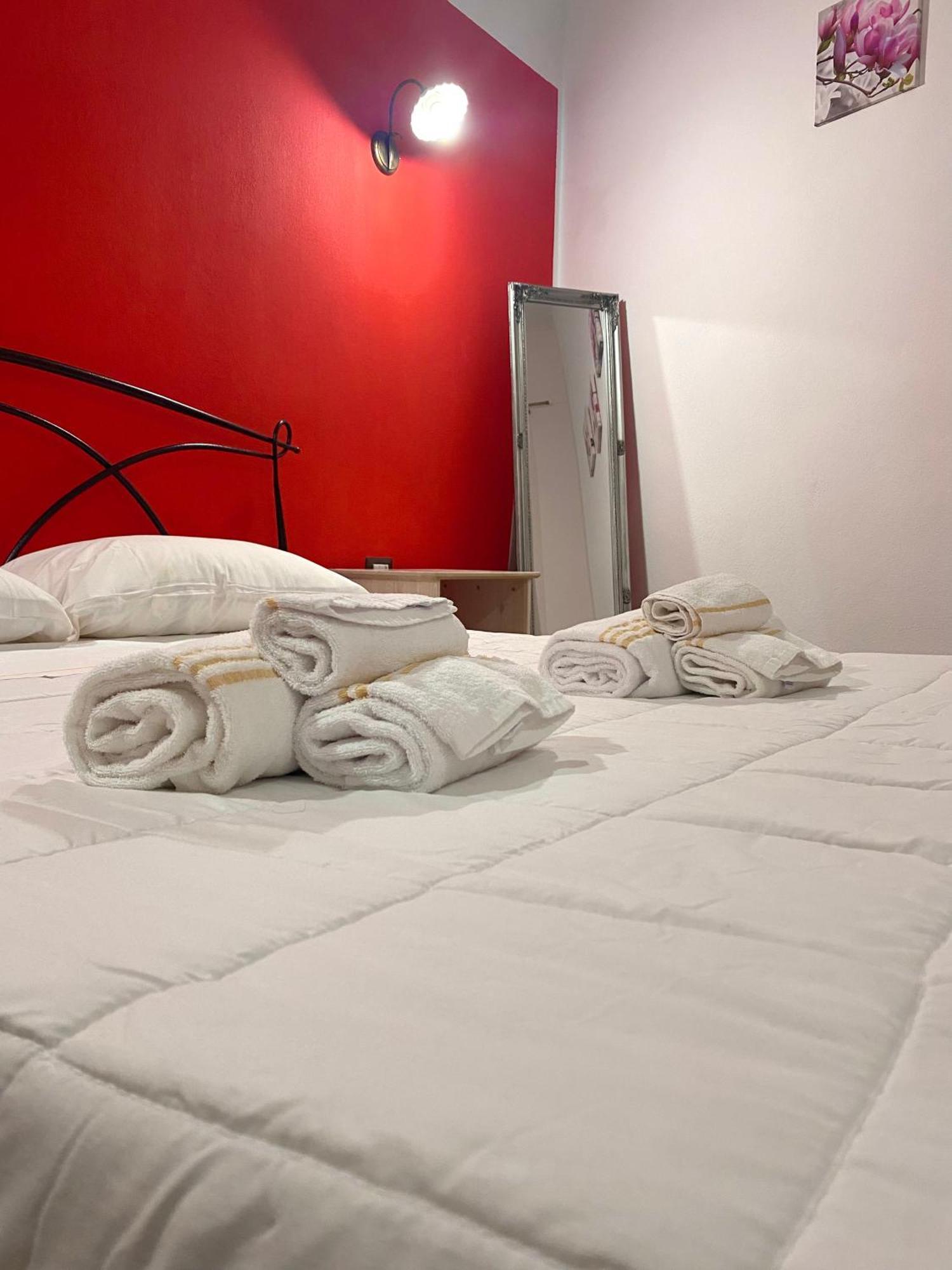 Dani'S House Hotel Каляри Стая снимка
